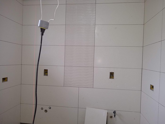 Obra - detalhe parede bancada